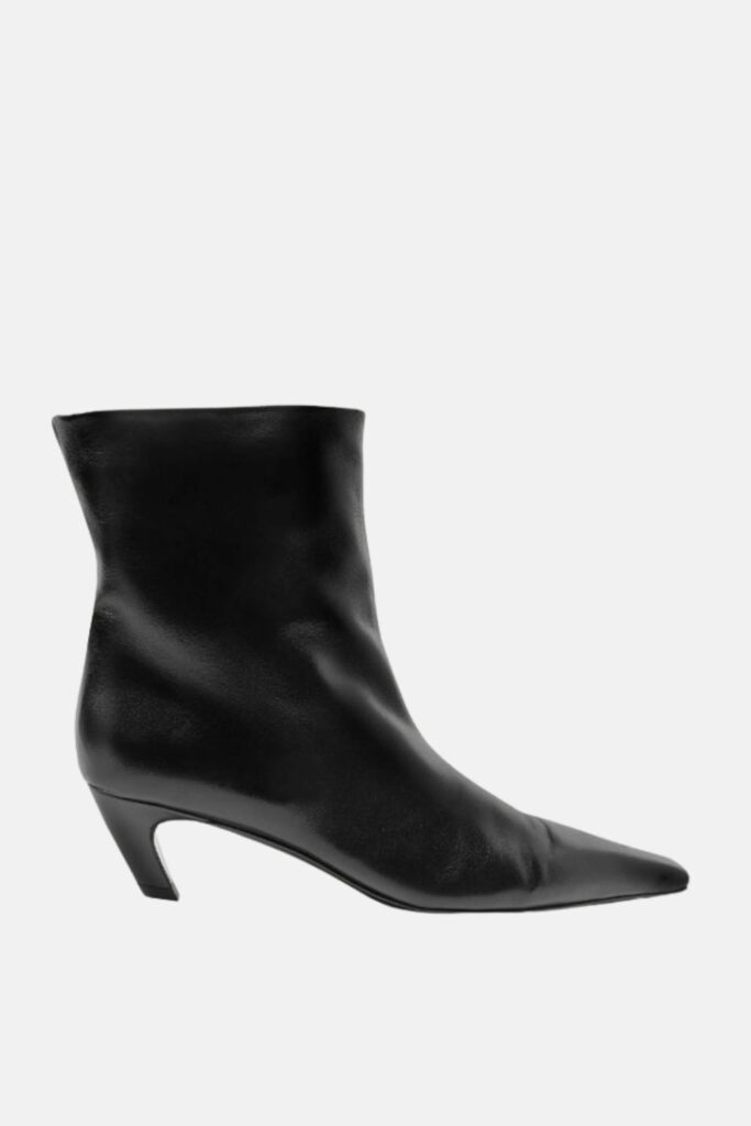 ankle boots